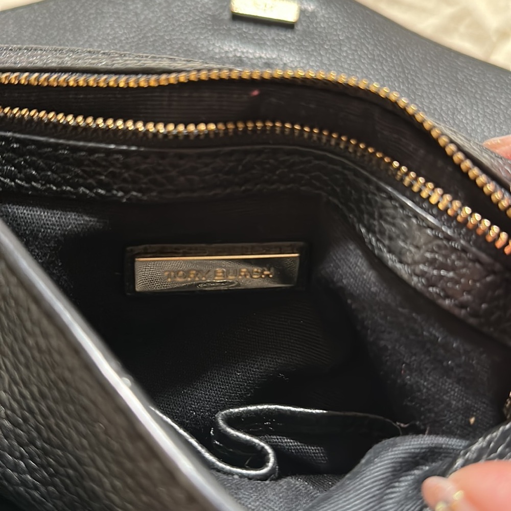 Tory Burch Crossbody - Picture 5 of 10